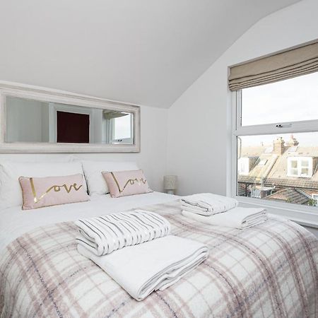 Luxury Granada Apartments - 1 & 2 Bed Flats W Free Parking Perfect For Contractors, Students Near The Beach Portsmouth Kültér fotó