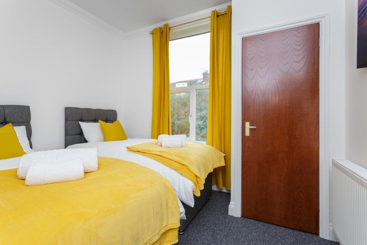 Luxury Granada Apartments - 1 & 2 Bed Flats W Free Parking Perfect For Contractors, Students Near The Beach Portsmouth Szoba fotó