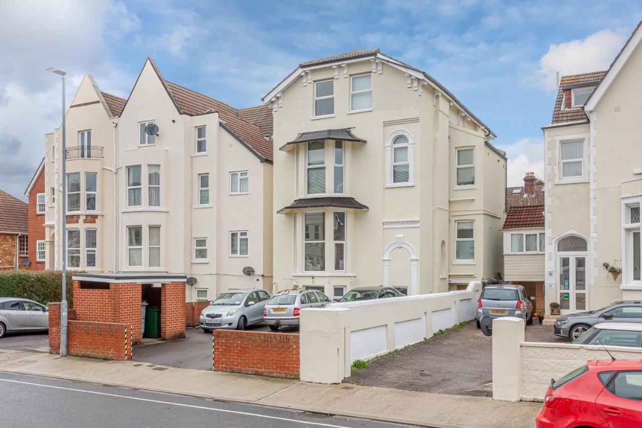 Luxury Granada Apartments - 1 & 2 Bed Flats W Free Parking Perfect For Contractors, Students Near The Beach Portsmouth Kültér fotó