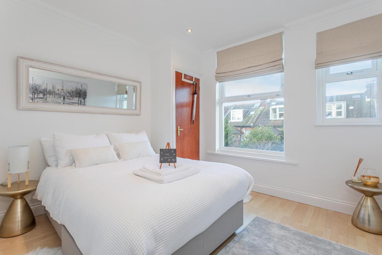 Luxury Granada Apartments - 1 & 2 Bed Flats W Free Parking Perfect For Contractors, Students Near The Beach Portsmouth Kültér fotó